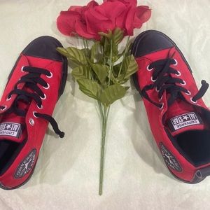 Converse Sneakers ❤️🖤